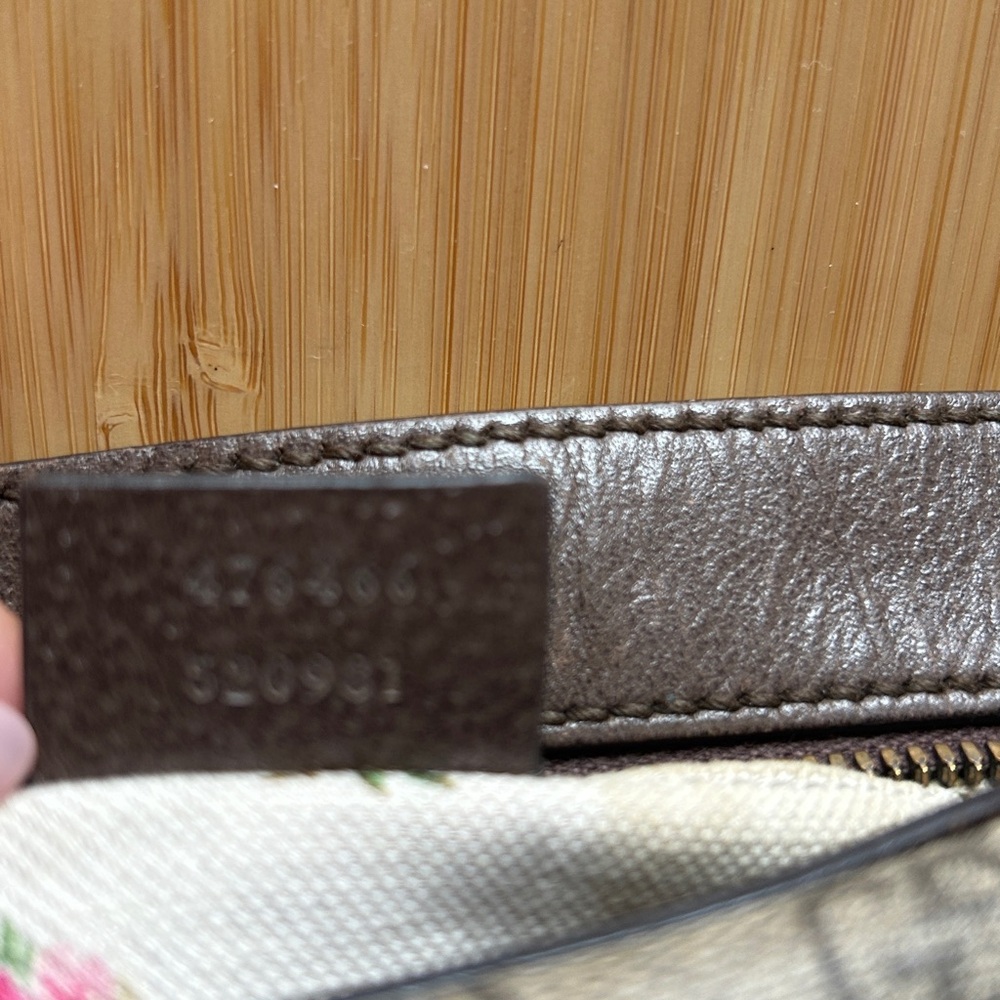 Gucci Beige & Brown GG Supreme Mini Shoulder Bag with Floral Lining - Picture 10 of 11